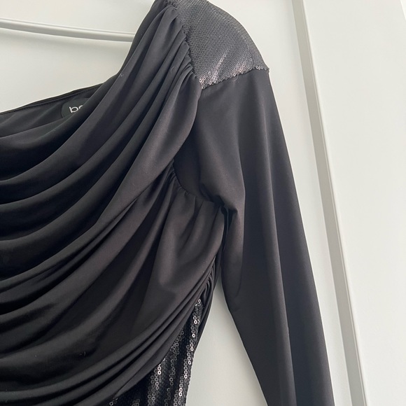 Black One Shoulder Dress - Picture 3 of 4